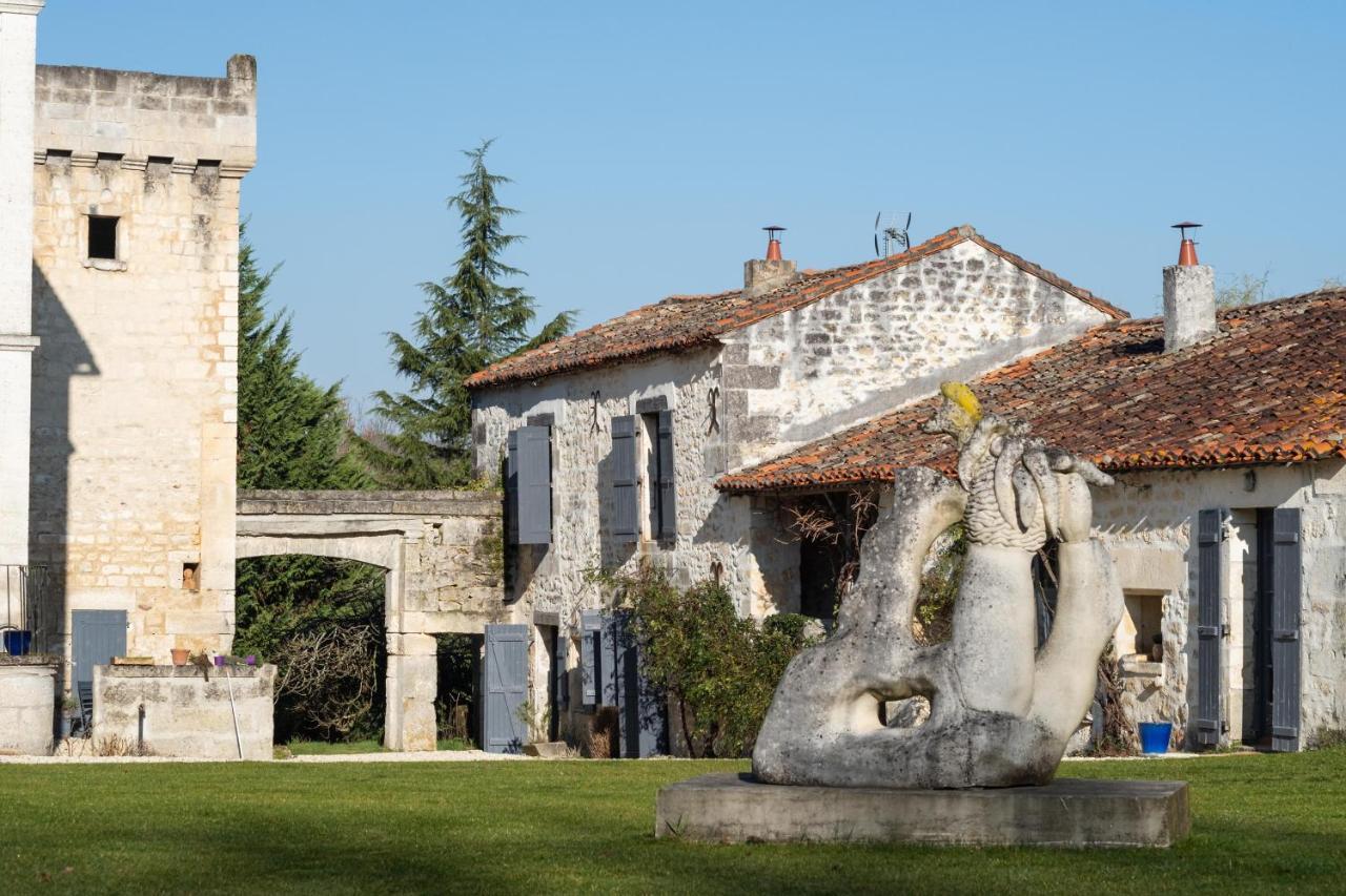Domaine De Montboulard Hotel Soyaux Exterior photo